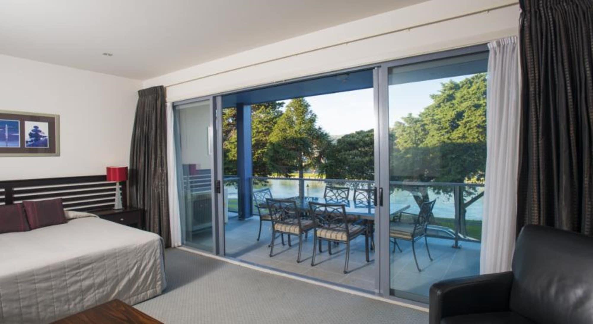Emerald Hotel Gisborne Extérieur photo