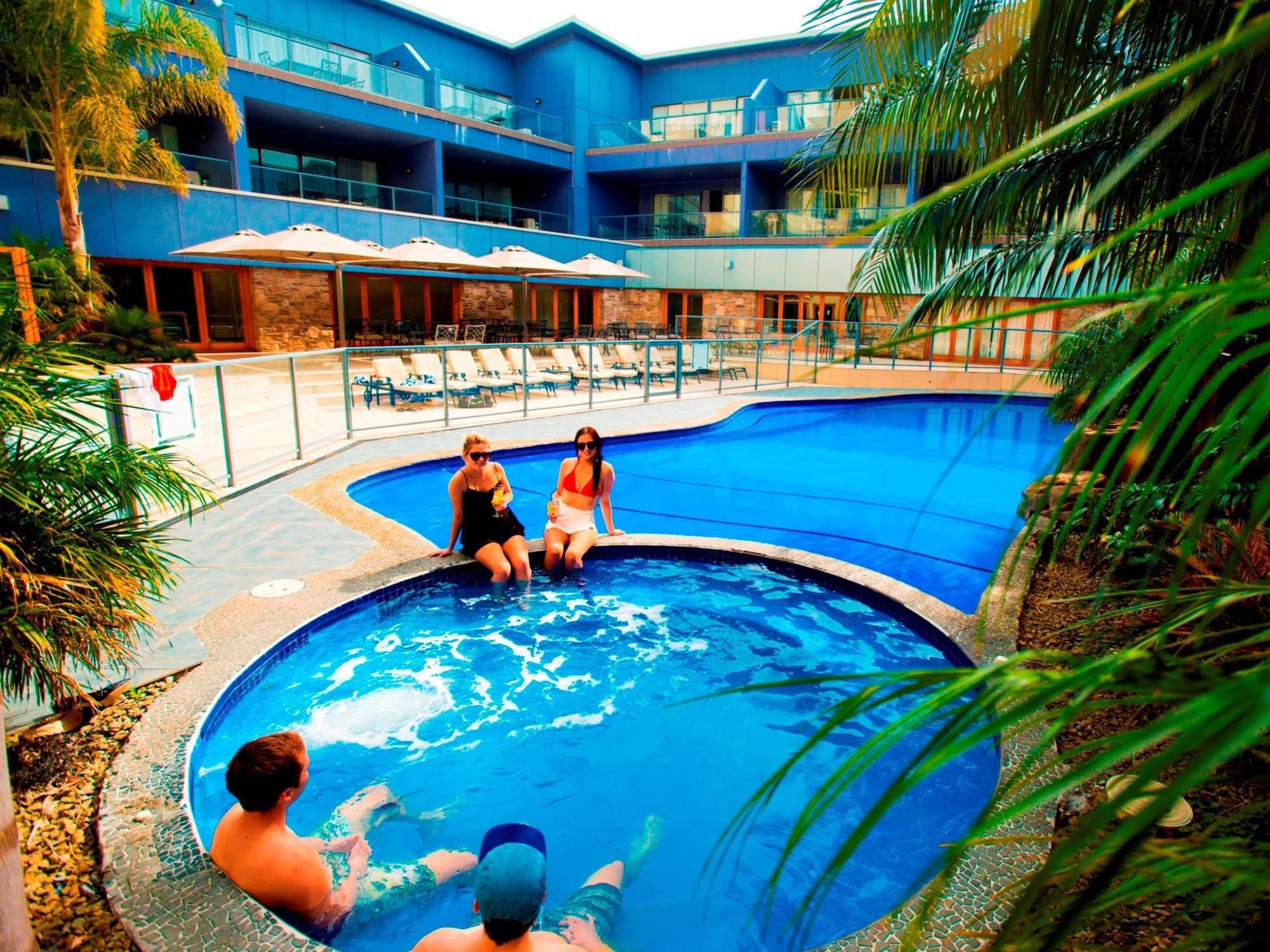 Emerald Hotel Gisborne Extérieur photo