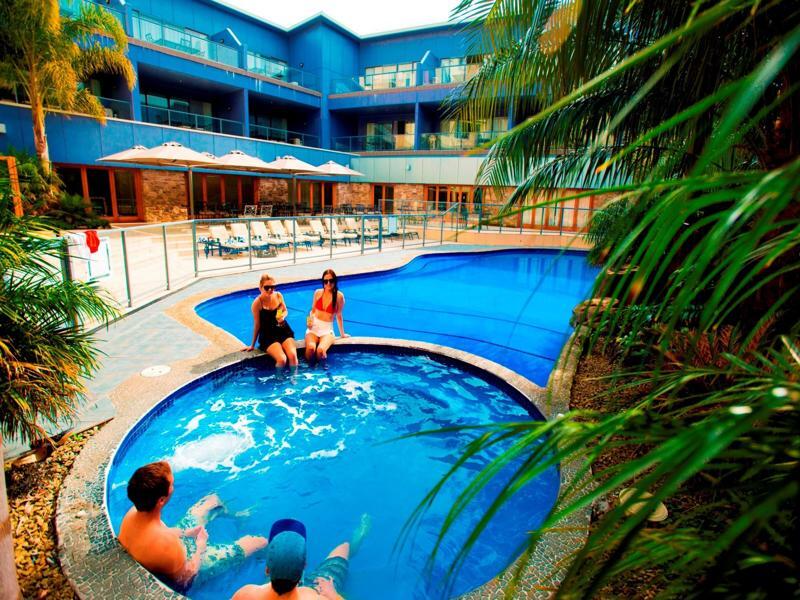 Emerald Hotel Gisborne Extérieur photo